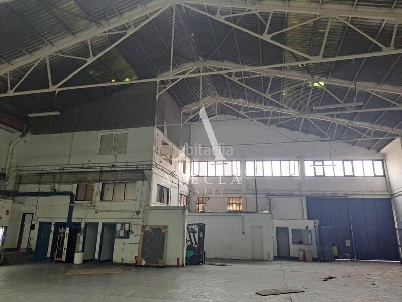 Foto 786886f7-b75d-460e-893d-1f0427a78946. Miete fabrikhalle in industrial 31 in Centre Hospitalet de Llobregat (L´)