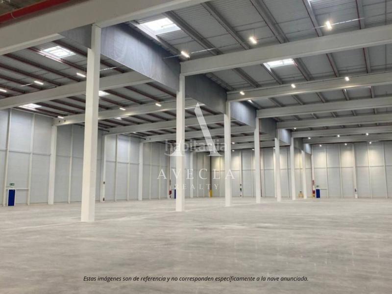 Foto 925b742f-fe3f-4c02-8f38-6c60d701de59. Rent industrial building in industrial 31 in Centre Hospitalet de Llobregat (L´)