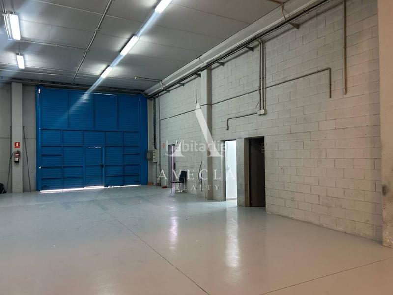 Foto 3b8215e6-69d2-4998-bcf2-5ef69b144858. Alquiler nave industrial en santiago rusiñol 10 nave industrial en alquiler en Polinyà