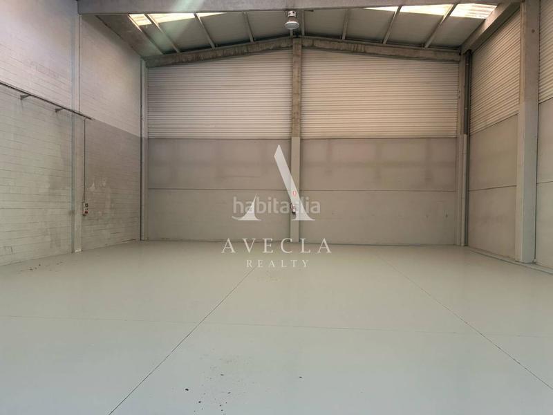 Foto 6bf99a56-b46d-42e5-93ad-35472f6f9a3a. Alquiler nave industrial en santiago rusiñol 10 nave industrial en alquiler en Polinyà