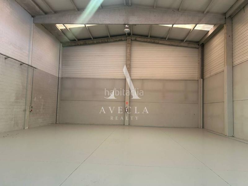 Foto dd2254a4-e6e7-406a-a48e-2ed4bf5722e7. Alquiler nave industrial en santiago rusiñol 10 nave industrial en alquiler en Polinyà
