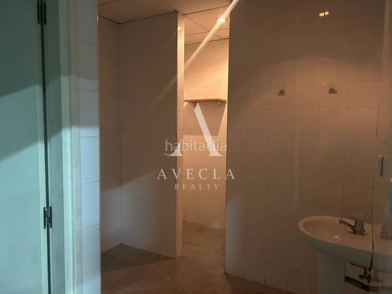 Foto e9d8cddc-ce44-41d9-8324-00e236836527. Nau industrial a santiago rusiñol 10 a Polinyà