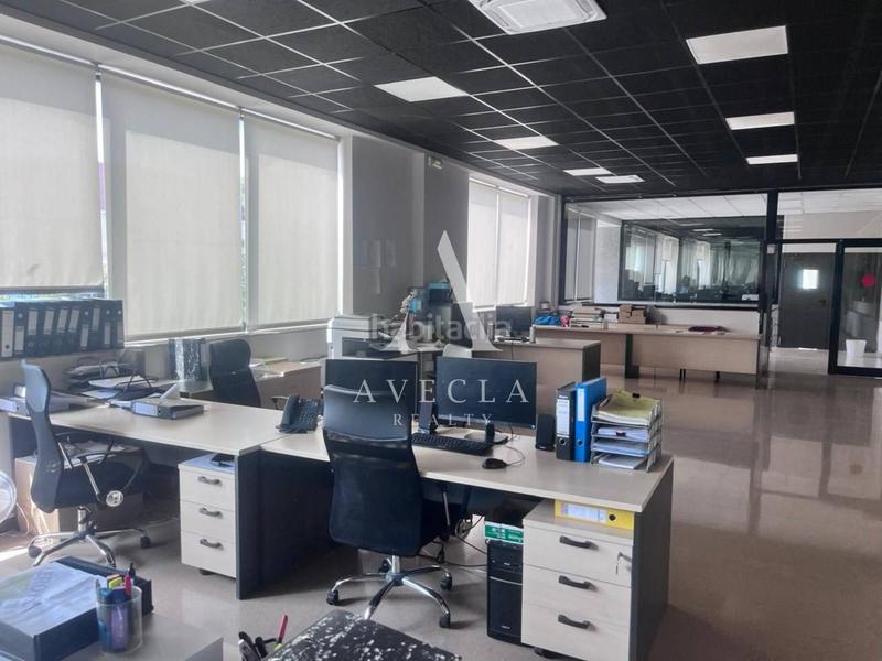 Foto 47a2652b-7b14-43a1-bea9-bb125e668c6f. Location bâtiment à usage industriel dans chopin 6 dans Rubí