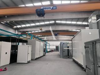 Lloguer Nau industrial a Chopin 6. Nave industrial en alquiler en rubí.