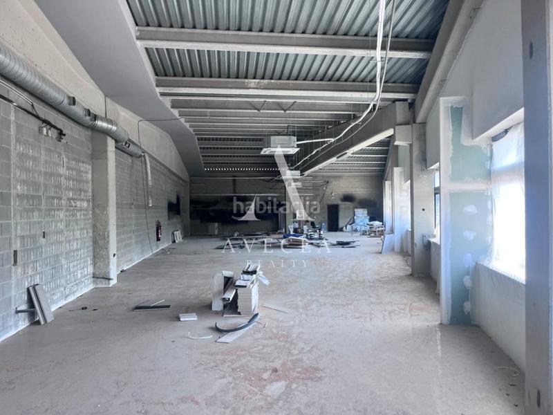 Foto f8a1399f-1be2-4f5b-847f-4f987c8d8730. Rent industrial building in chopin 6 in Zona Industrial Rubí