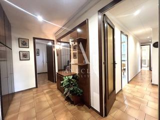 Appartement à Vella 82. Piso en venta montcada  i reixach