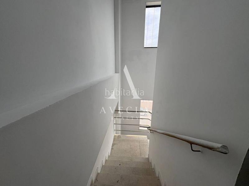 Foto 087815ee-671a-4aab-82d8-02ad09e61d17. Rent industrial building in tècnica 15 in Montigalà Badalona