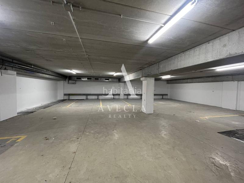 Foto 40893d8b-679f-43d8-a439-1b47e3500410. Rent industrial building in tècnica 15 in Montigalà Badalona