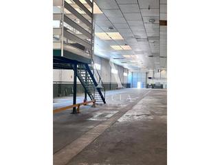 Rent Industrial building in Pintor sert 1-11. Nave en alquiler en polinyà
