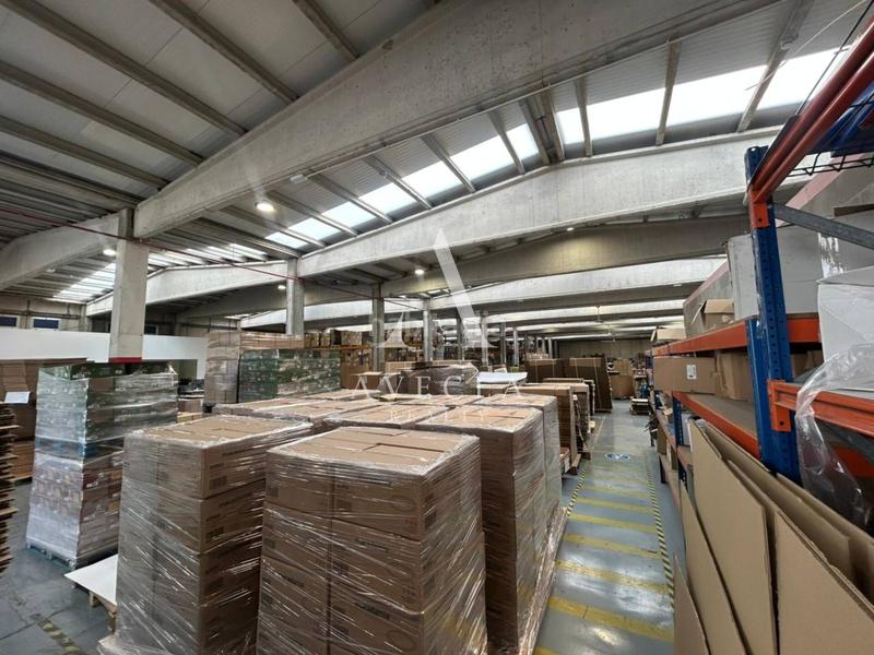 Foto d5acb063-2717-4910-950d-71ba71d81ec1. Location bâtiment à usage industriel dans finisterre 7 dans Terrassa