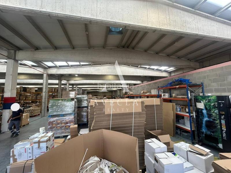 Foto ea5ba395-df0d-4993-9d3e-f42fea3ec52c. Location bâtiment à usage industriel dans finisterre 7 dans Terrassa