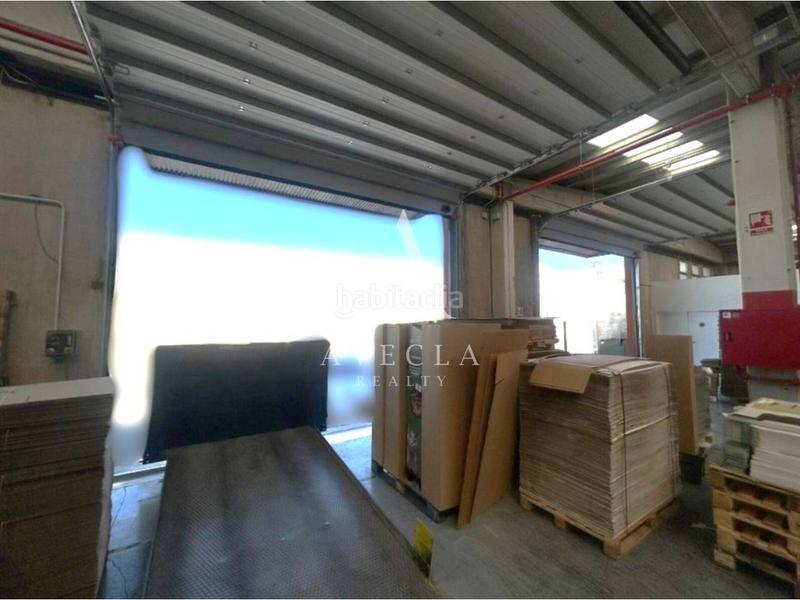 Foto 21748388-56c6-416a-b7fe-434428e2b344. Rent industrial building in finisterre 7 in Polígon Industrial Santa Margarida Terrassa