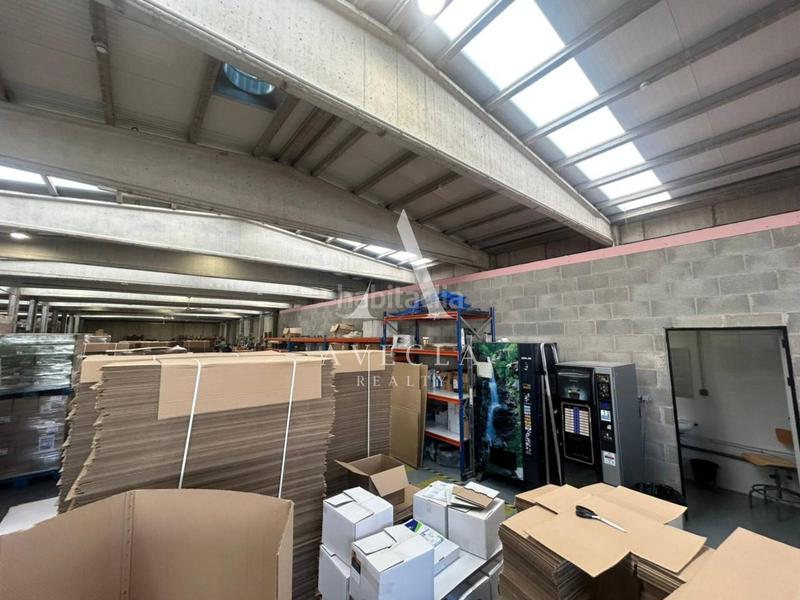 Foto 413a19c4-e115-4c13-91d4-7f79a218be99. Rent industrial building in finisterre 7 in Polígon Industrial Santa Margarida Terrassa