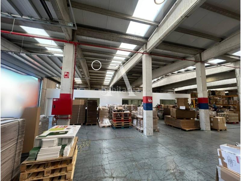 Foto 4a203485-0cf4-464b-bb46-ce069b0d22f7. Rent industrial building in finisterre 7 in Polígon Industrial Santa Margarida Terrassa