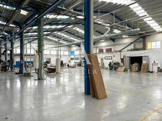 Capannone industriale in Indústria 1