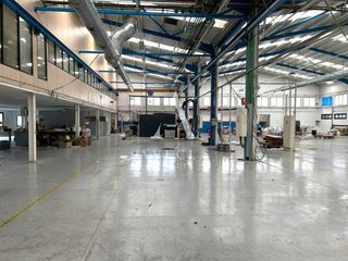 Lloguer Nau industrial a Calle indústria 1. Nave industrial en alquiler en sant joan despí