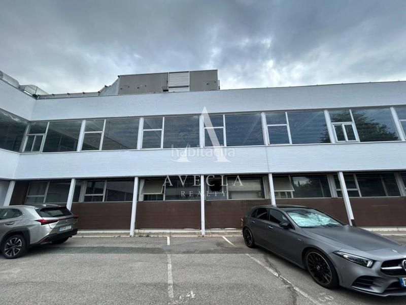 Foto a6f4f8cf-5159-4e5e-8242-3c4612eaafab. Rent industrial building in joan buscallà 3 in Roquetes-Can Magí Sant Cugat del Vallès