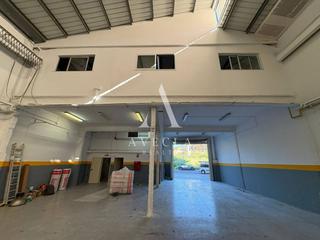 Lloguer Nau industrial  Occitània 226. Nave industrial en alquier en badalona