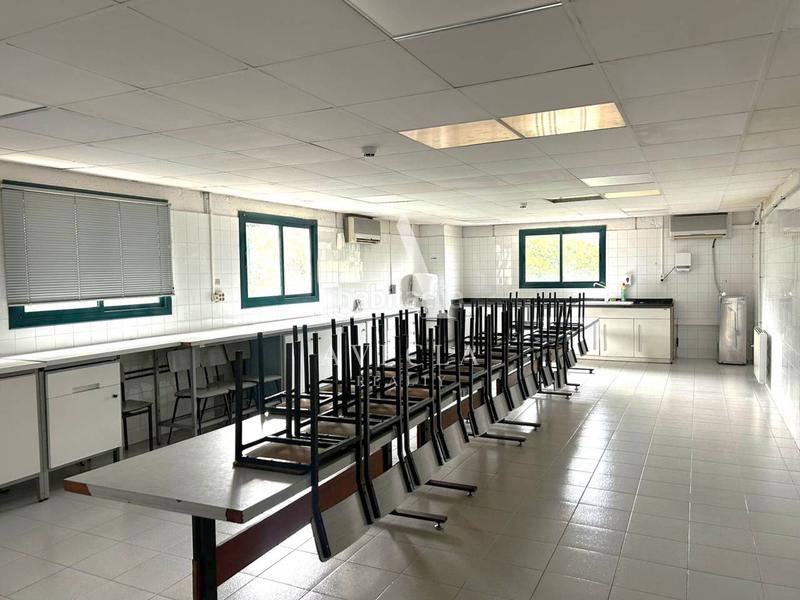 Foto 1fd266ec-e5e3-4ff2-b5d2-daabbef338b0. Location bâtiment à usage industriel dans òptica 7 dans Castellbisbal