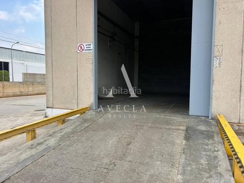 Foto 7c55aa14-48dd-4e67-8df5-9e3a60929180. Location bâtiment à usage industriel dans òptica 7 dans Castellbisbal