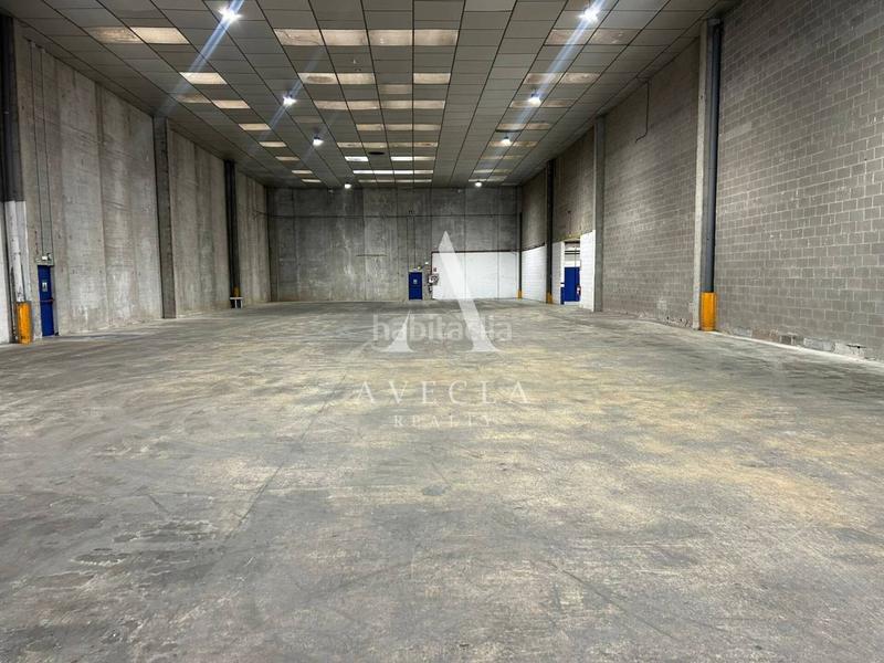 Foto 84b4dbeb-ac49-4c69-ae62-8e504feaf975. Location bâtiment à usage industriel dans òptica 7 dans Castellbisbal