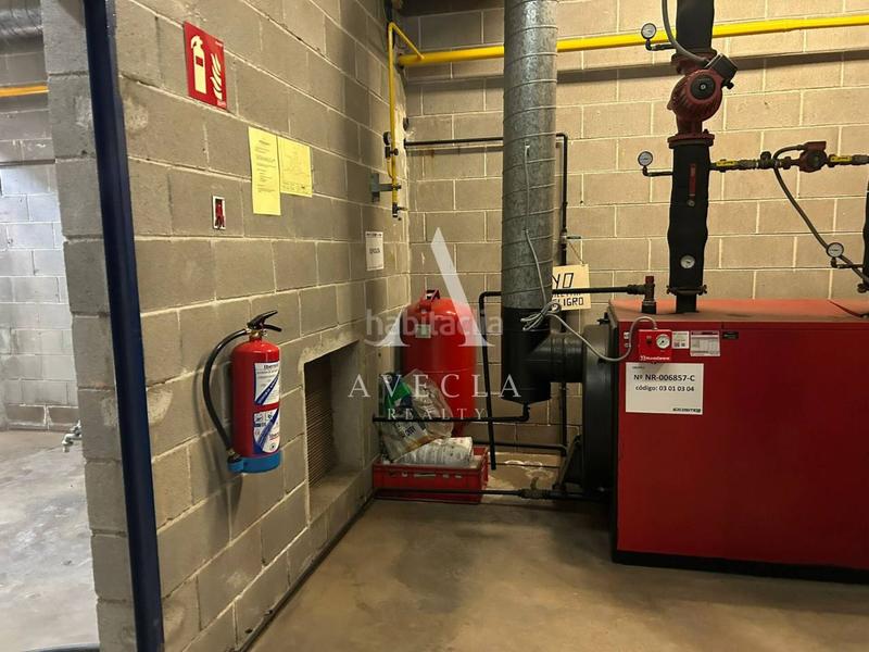 Foto b09a2e1a-a997-4c94-be99-9042be012cdd. Location bâtiment à usage industriel dans òptica 7 dans Castellbisbal