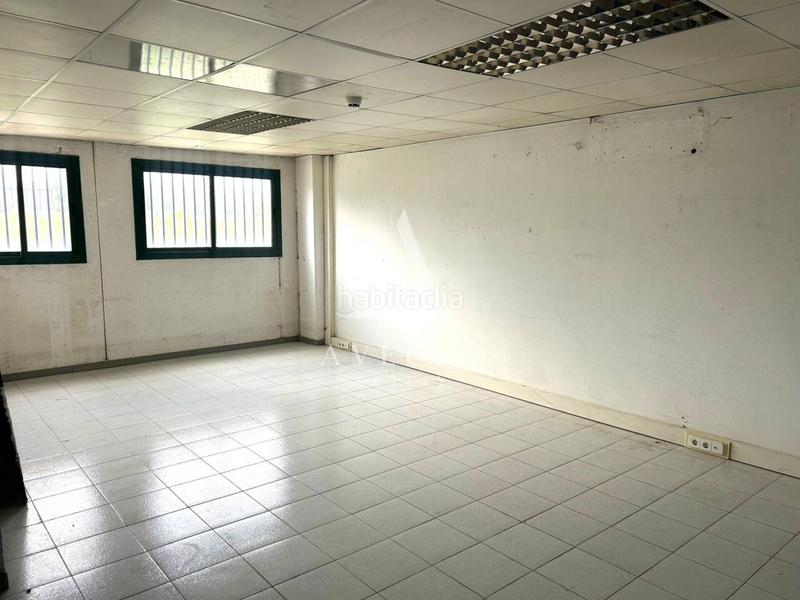 Foto b780086d-1c82-45ec-a67d-927502be5a9f. Location bâtiment à usage industriel dans òptica 7 dans Castellbisbal