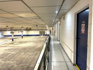 Bâtiment à usage industriel à Òptica 7