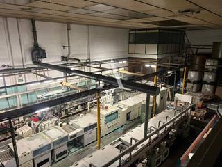 Bâtiment à usage industriel à Foc 8