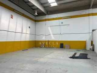 Nau industrial a Besalú 2. Nave industrial en venta en castellar del vallès