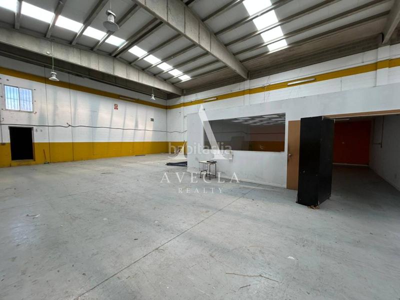 Foto 4e1e9a44-f29d-45bd-b72e-0747ae3ae734. Capannone industriale in besalú 2 in Sud-Zona Industrial Castellar del Vallès