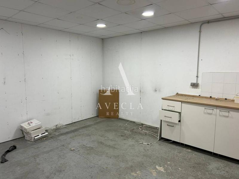 Foto d5c9f96d-347b-40cf-b50e-89ab4436d176. Capannone industriale in besalú 2 in Sud-Zona Industrial Castellar del Vallès