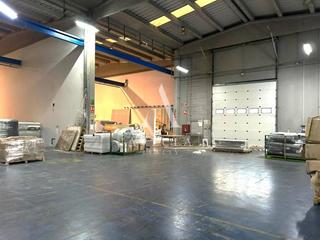 Miete Fabrikhalle in Andorra 21. Nave aislada tipo c en alquiler en les franqueses del vallès