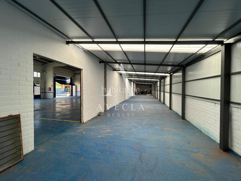 Foto a79d7928-d025-47c0-897d-61ffcbb57d93. Bâtiment à usage industriel dans cementiri nou 9 dans Sentmenat