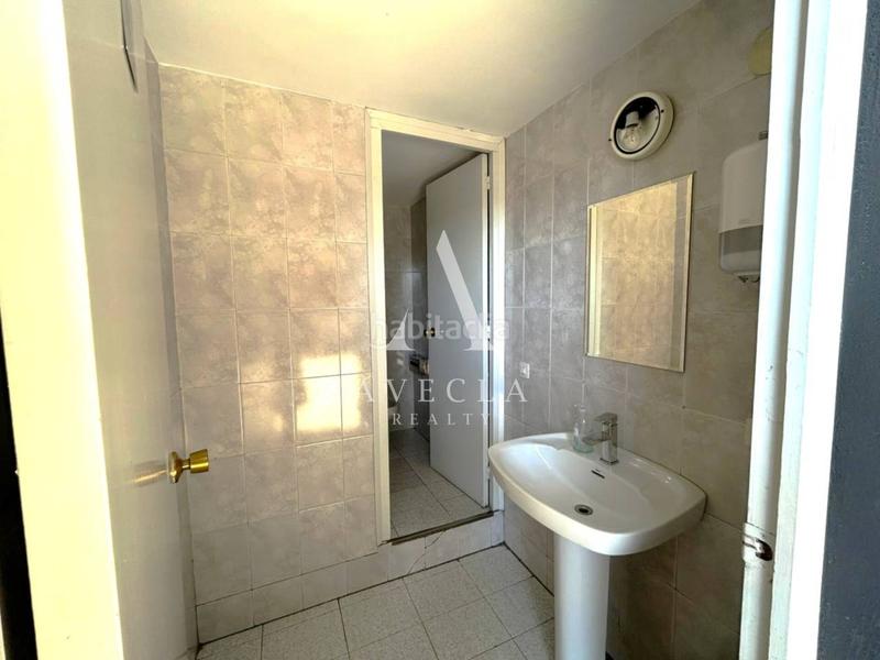 Foto e885db7f-d096-4730-acfe-8771ee4e6c4c. Industrial building in comerç 4 in Castellbisbal