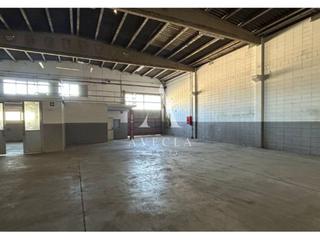 Nave industrial en Templer Guiu 45