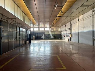 Miete Fabrikhalle in Calle marconi 23. Nave industrial en alquiler en barberà del vallès