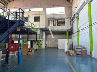 Miete Fabrikhalle in Calle crom 58. Nave en alquiler en hospitalet de llobregat