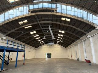 Miete Fabrikhalle in Calle cobalt 31-9. Nave industrial en alquiler en hospitalet de llobregat