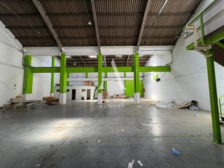 Miete Fabrikhalle in Calle marina 30. Nave industrial en alquiler en hospitalet
