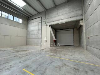 Alquiler Nave industrial en Calle industria 1. Nave industrial en alquiler en santa perpetua de mogoda