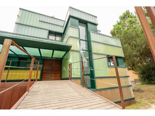 Maison  Calle terranova 19. Casa unifamiliar en venta en bellaterra