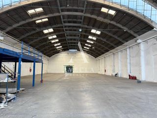 Lloguer Nau industrial a Calle cromo 72. Nave industrial en alquiler en lhospitalet de llobregat