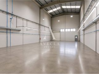 Location Bâtiment à usage industriel à Calle carrer de l´àtom 23. Nave industrial en alquiler en gavà