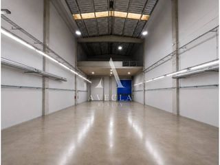 Location Bâtiment à usage industriel à Calle carrer de l´àtom 23. Nave industrial en alquiler en gavà