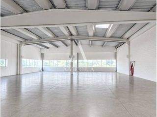 Lloguer Nau industrial a Calle libra 61. Nave industrial en alquiler en terrassa