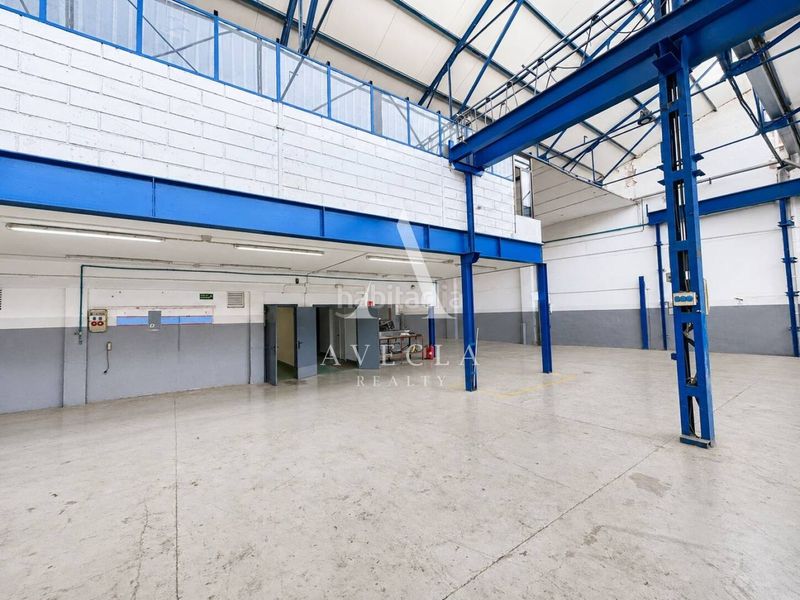 Foto ec63eb62-2d19-4181-acc5-92985659cd80. Miete fabrikhalle in calle albert einstein 1-3 in Cornellà de Llobregat