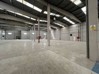 Location Bâtiment à usage industriel à Calle salvador seguí 1. Nave industrial en alquiler en abrera