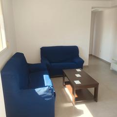 Miete Studiowohnung in Carrer isabel de villena 28