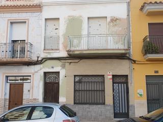 Appartement  Avinguda de la constitució. Piso con terraza y patio en venta en nules